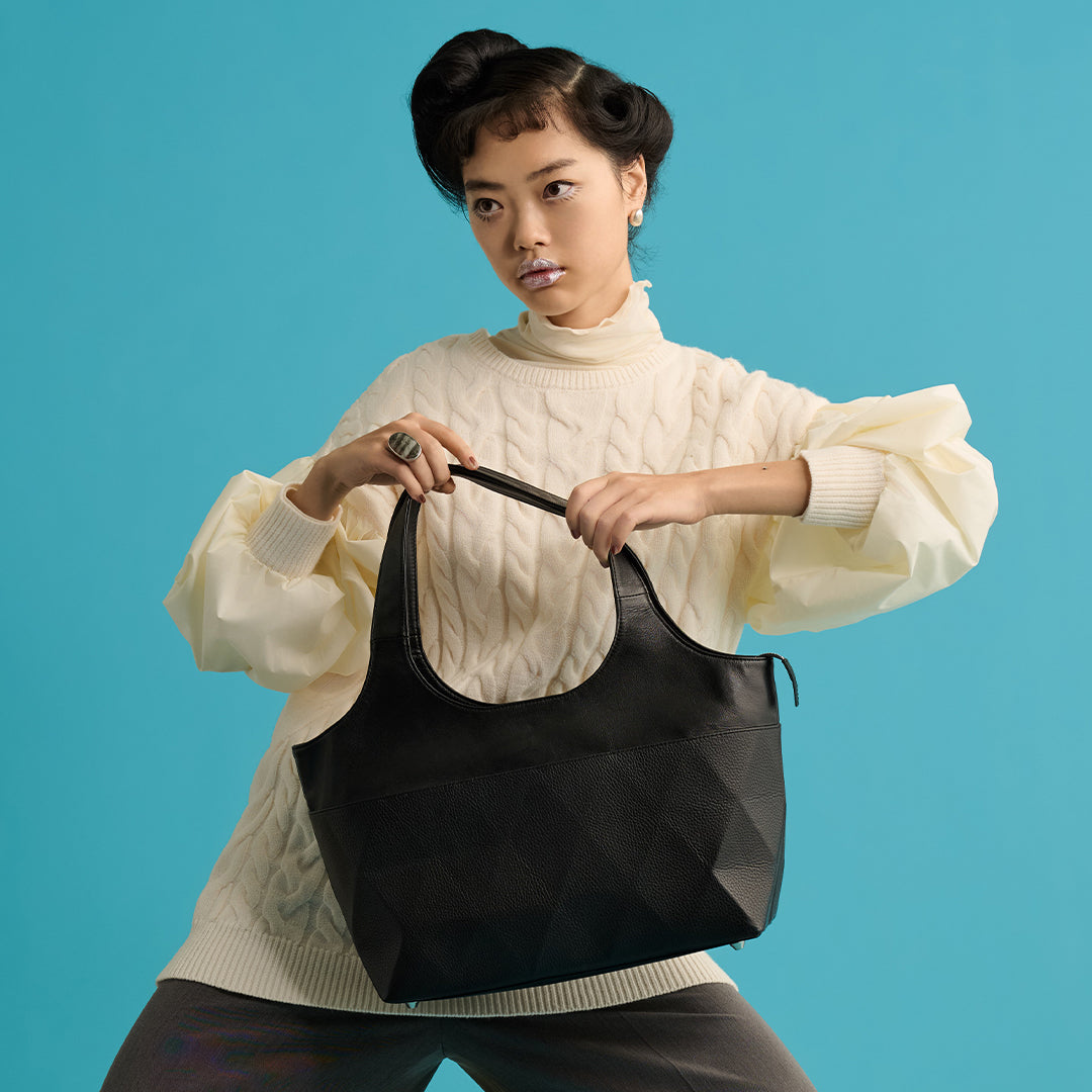 <Kolmio> [VALO] 04 WIDE / Black x Black