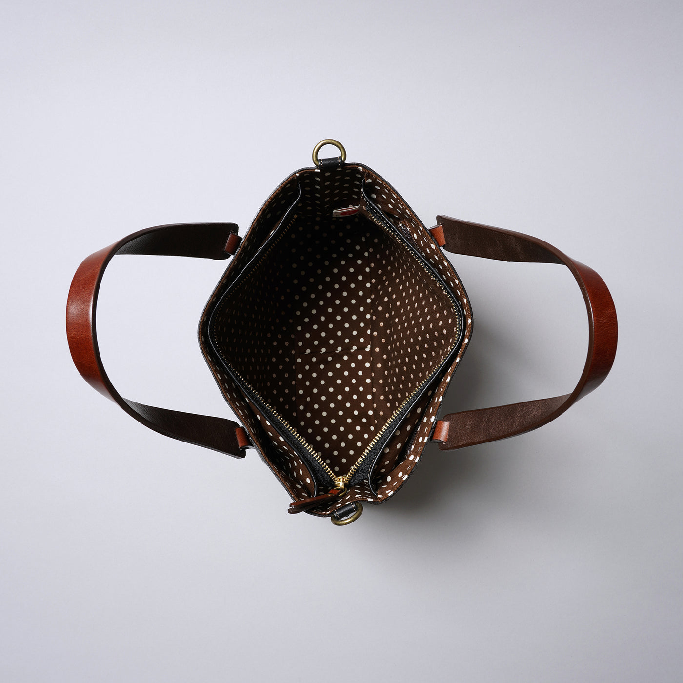 ＜Laisser Faire＞Search 搭配植鞣革 兩用手提包/紅色