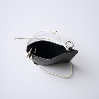 <SENTI FLATTER THE SENSES> Shrink Leather Mini Shoulder Bag / Black
