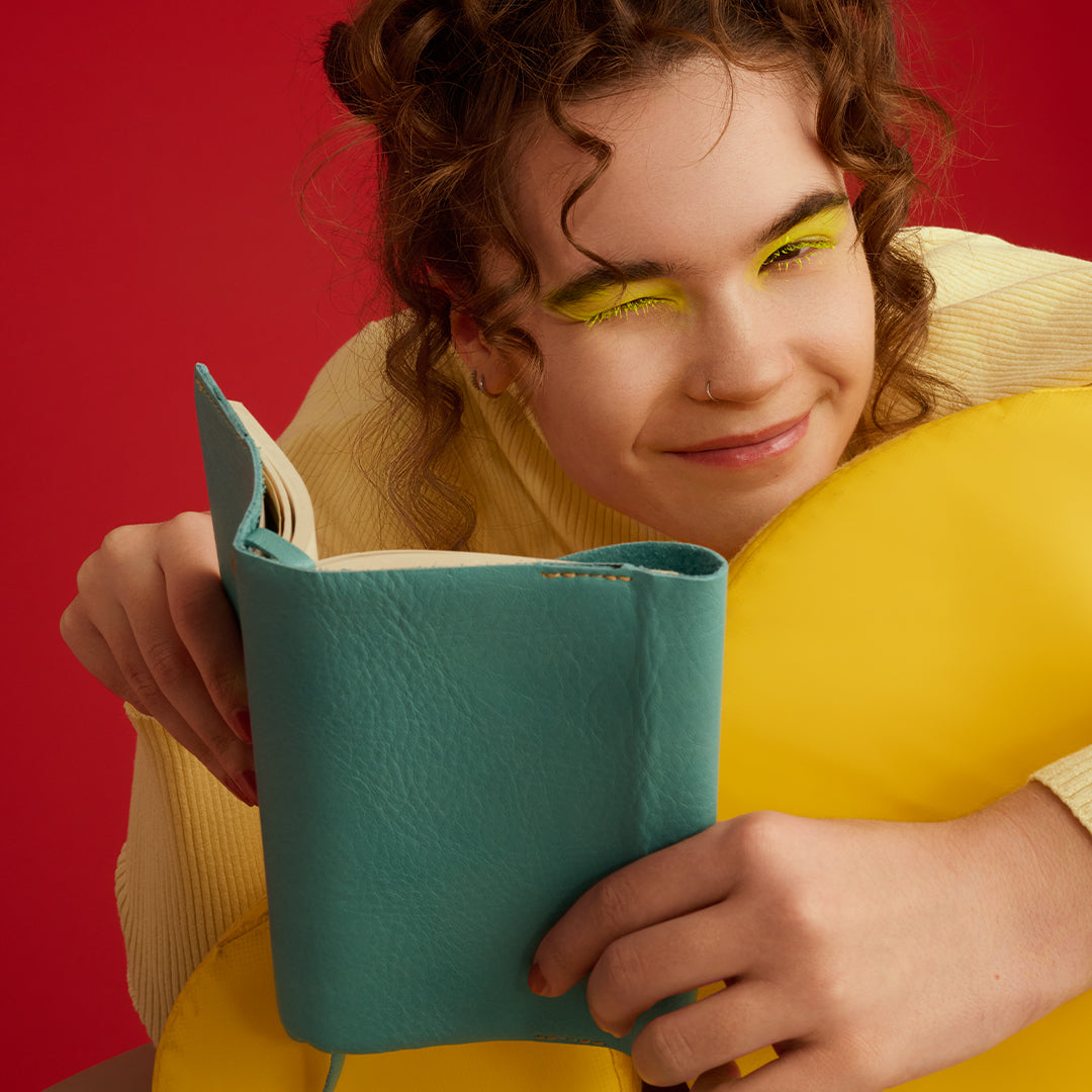 <＜Kiichi＞ 皮革書套（文庫尺寸）/ 藍色