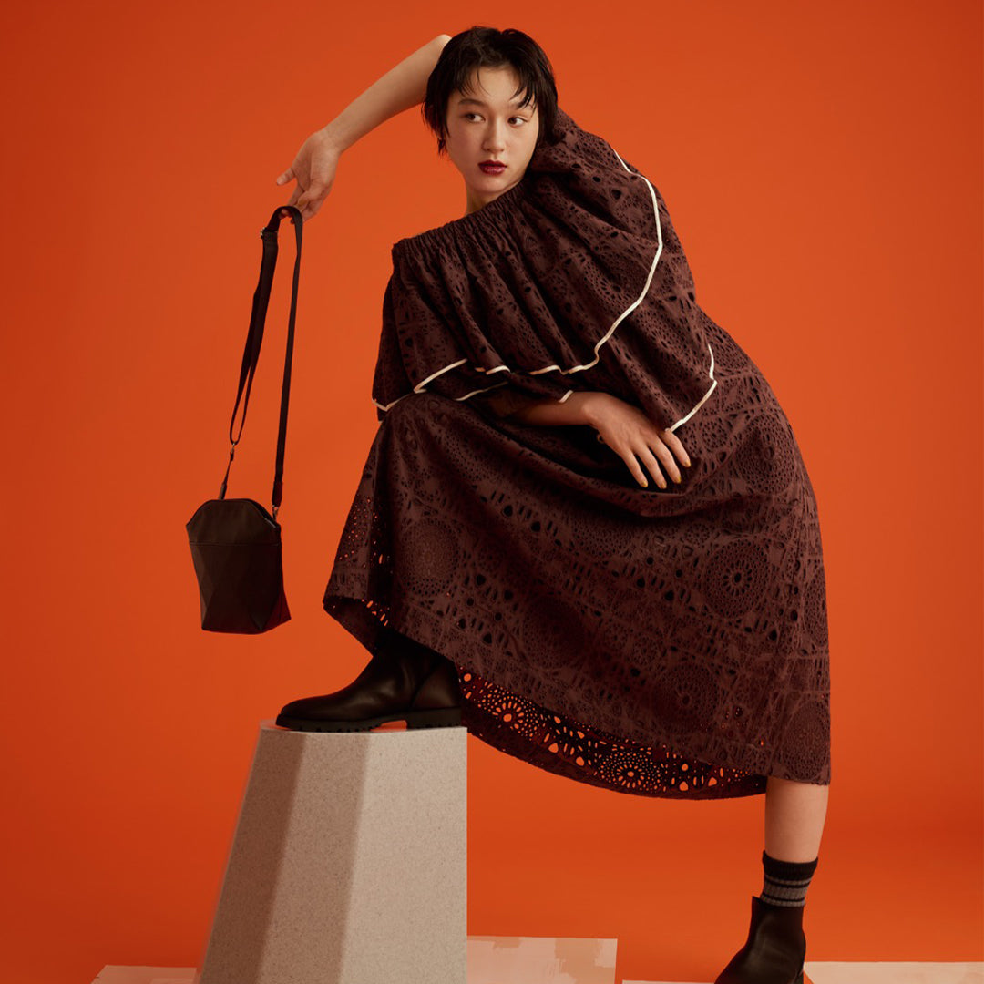 ＜Kolmio＞【VALO】02 POCHETTE/黑色×黑色