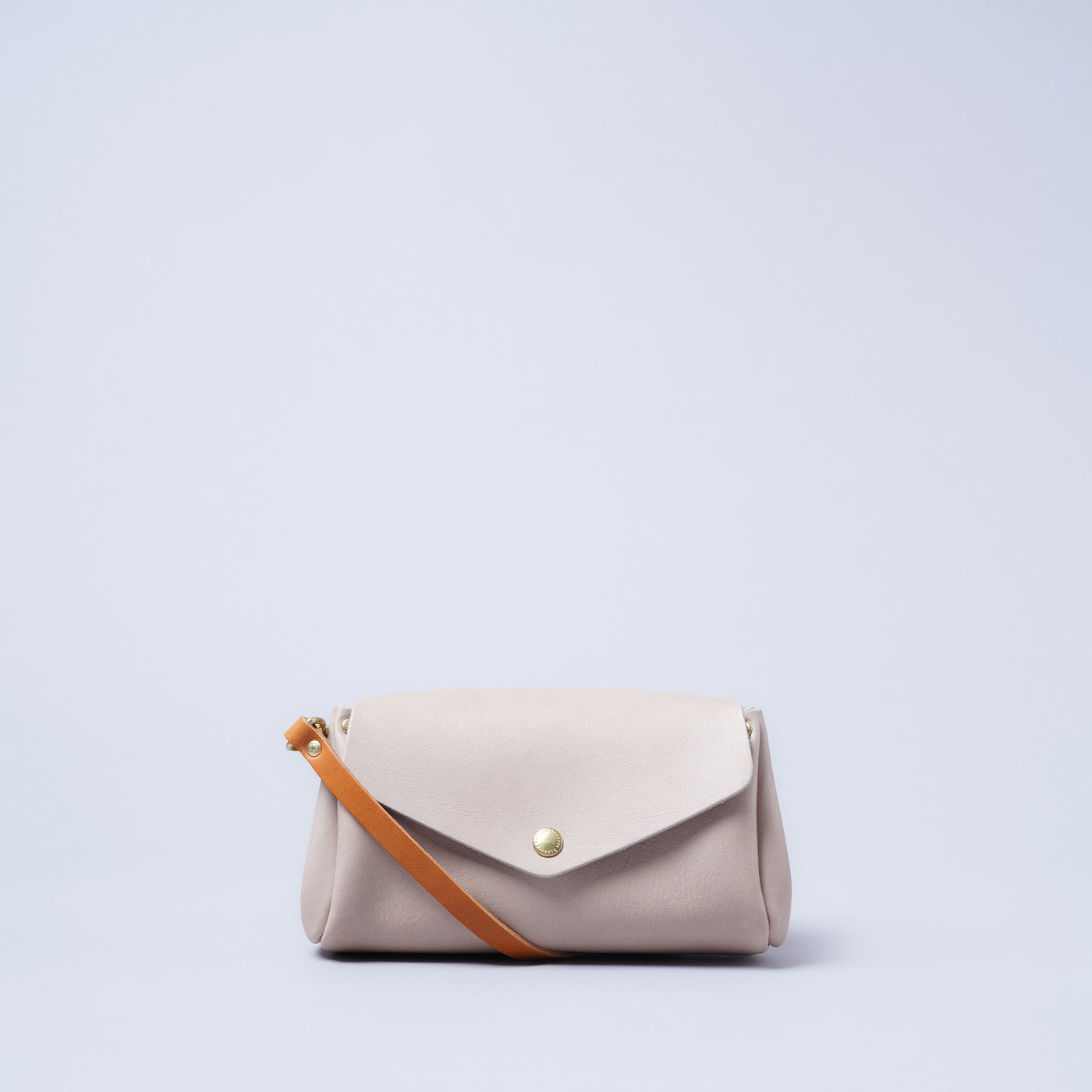 <kissora> Epika Crossbody / Black