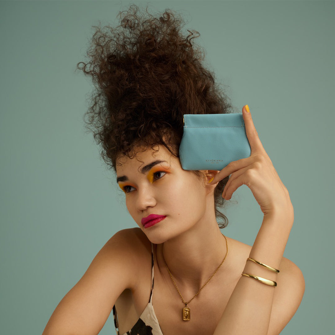 ＜キヨカワ＞［ZITA］Kye Pouch/ブルー