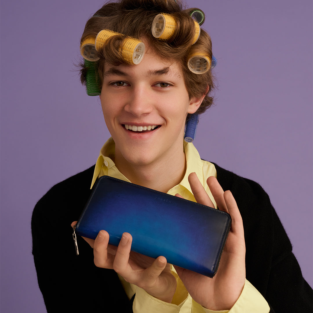 <yuhaku> Round Zipper Wallet / Blue