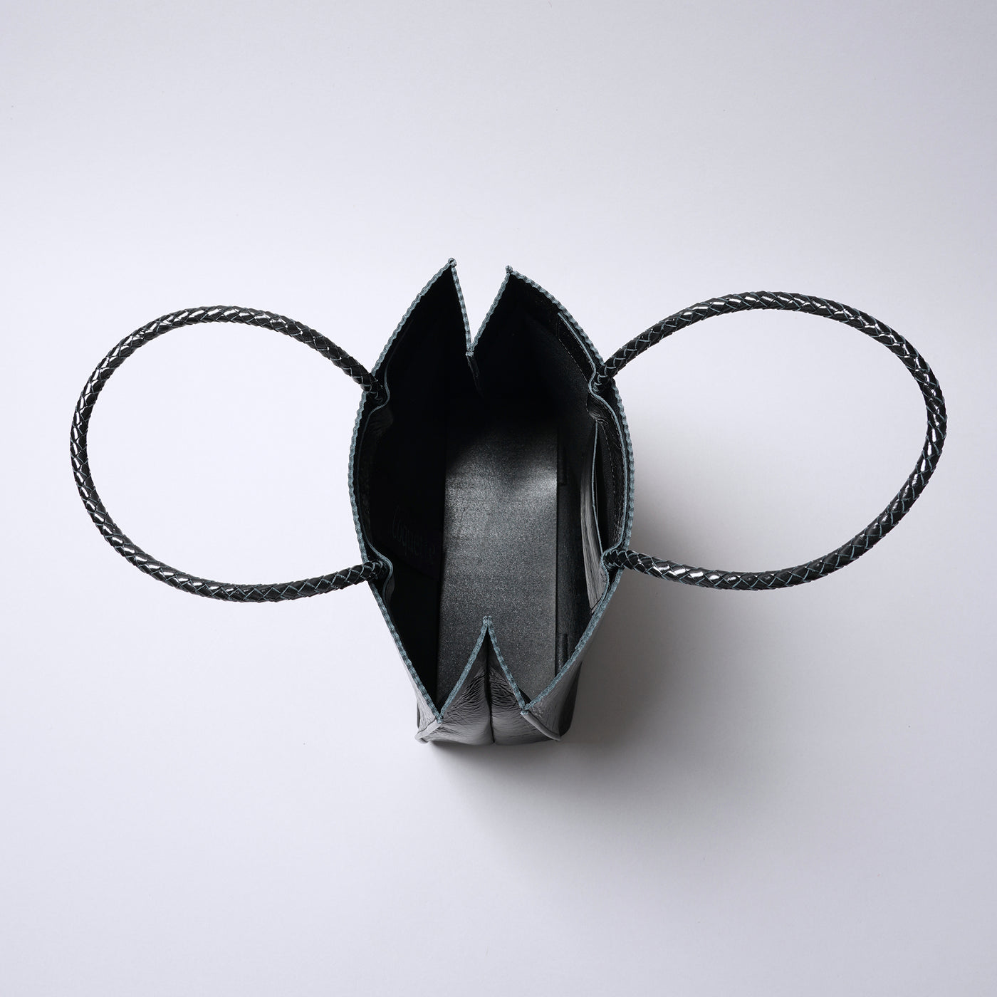 <Coquette> Leather Tote (Shiny) / Black