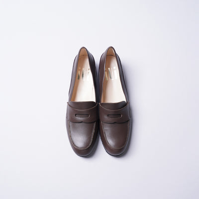 <IUI> Loafer / Grey x White