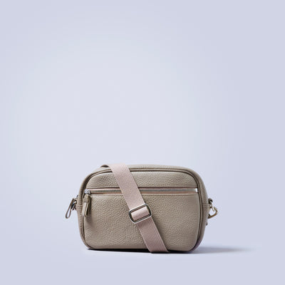 ＜LEZALI＞壓花迷你肩背包/天藍色