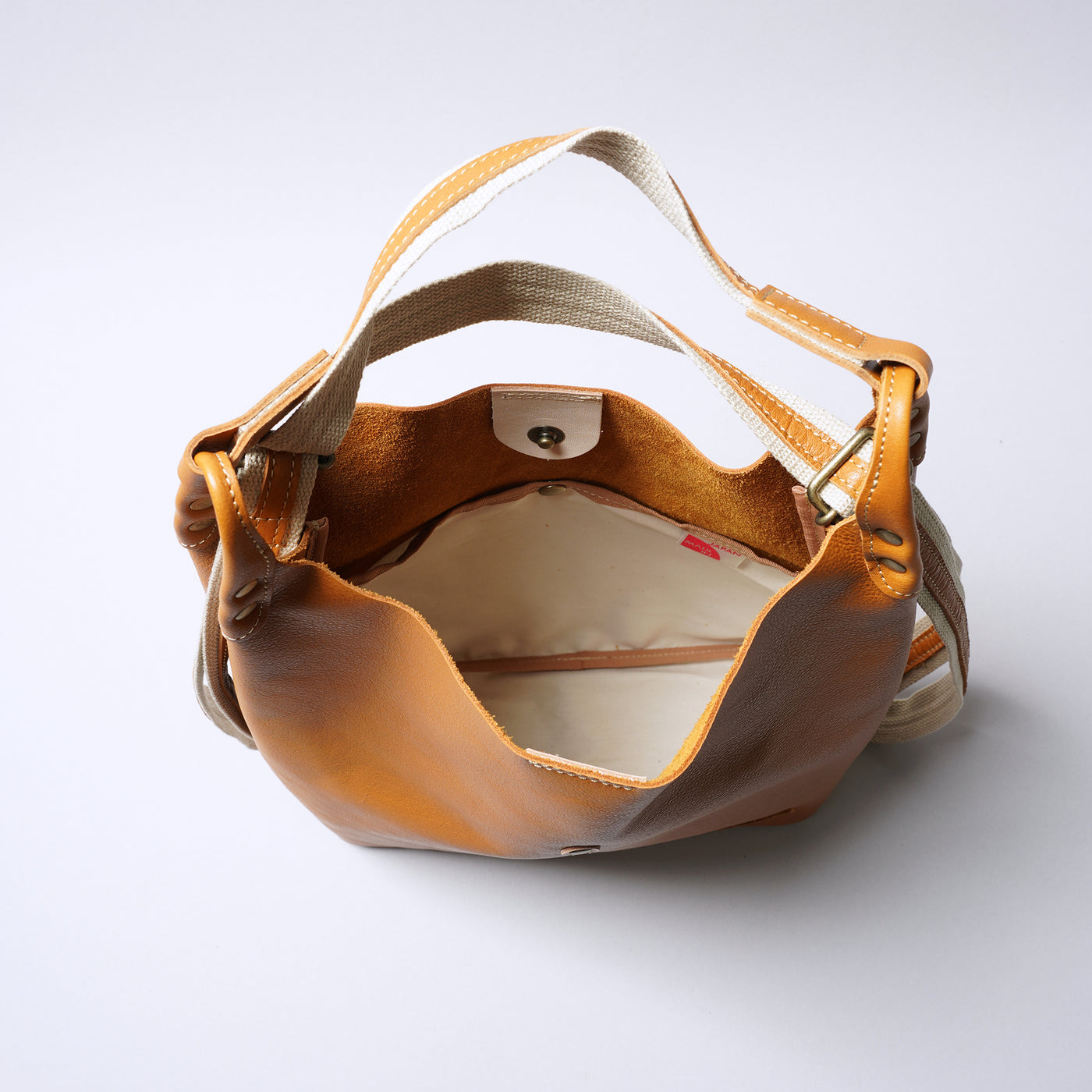 ＜Laisser Faire＞Pieza 兩用後背包/黑色