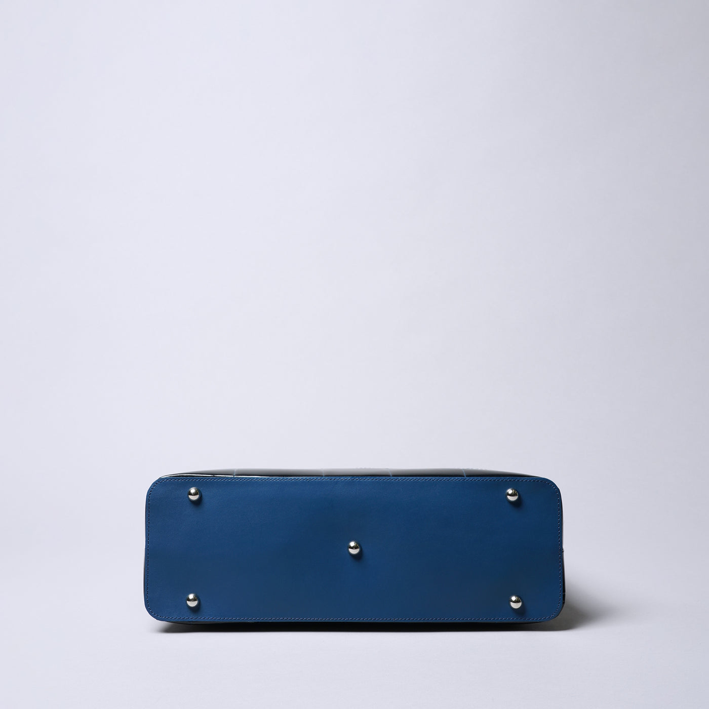 ＜リアルマインド ブラックレーベル＞プリマボルサ ブガッティ型トートバッグ/チョコ