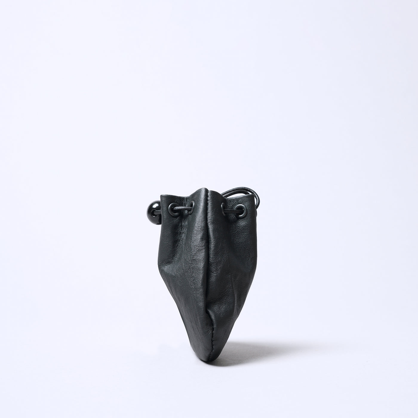 <SENTI FLATTER THE SENSES> Super Lightweight Dyneema Leather Drawstring Bag SS  / Black