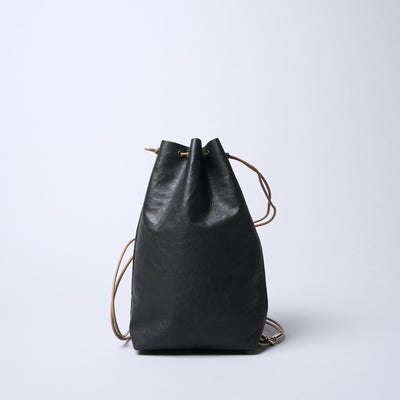 <SENTI FLATTER THE SENSES> Super Lightweight Dyneema Leather Drawstring Bag L  / Black