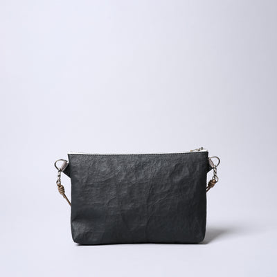 <SENTI FLATTER THE SENSES> Super Lightweight Dyneema Leather 2 Way Sacoche / Black x Camel