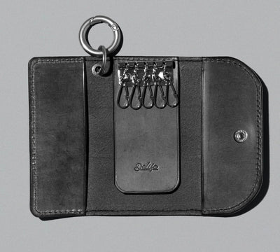 ＜delife＞Smooth Key Case/Black