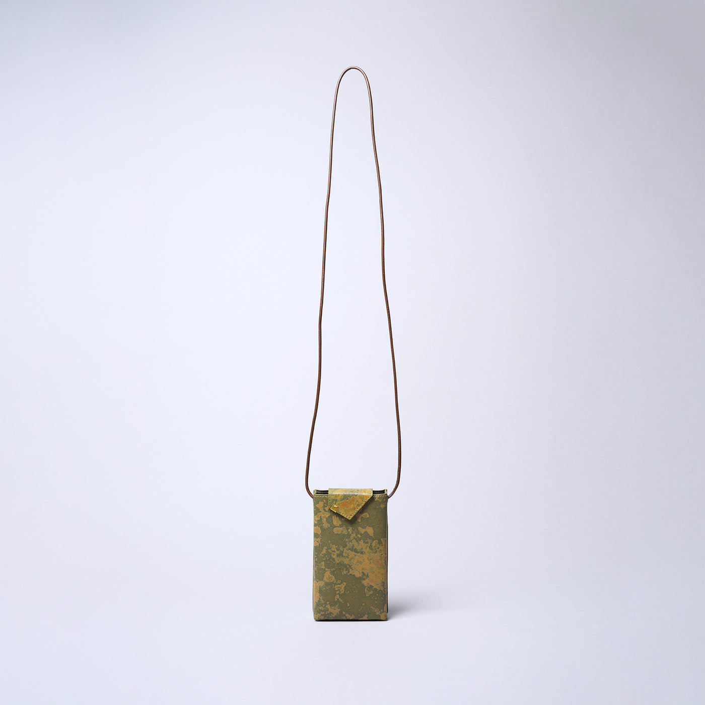 ＜keu＞Skinny Case S（7.5 inch）/黃銅鏽