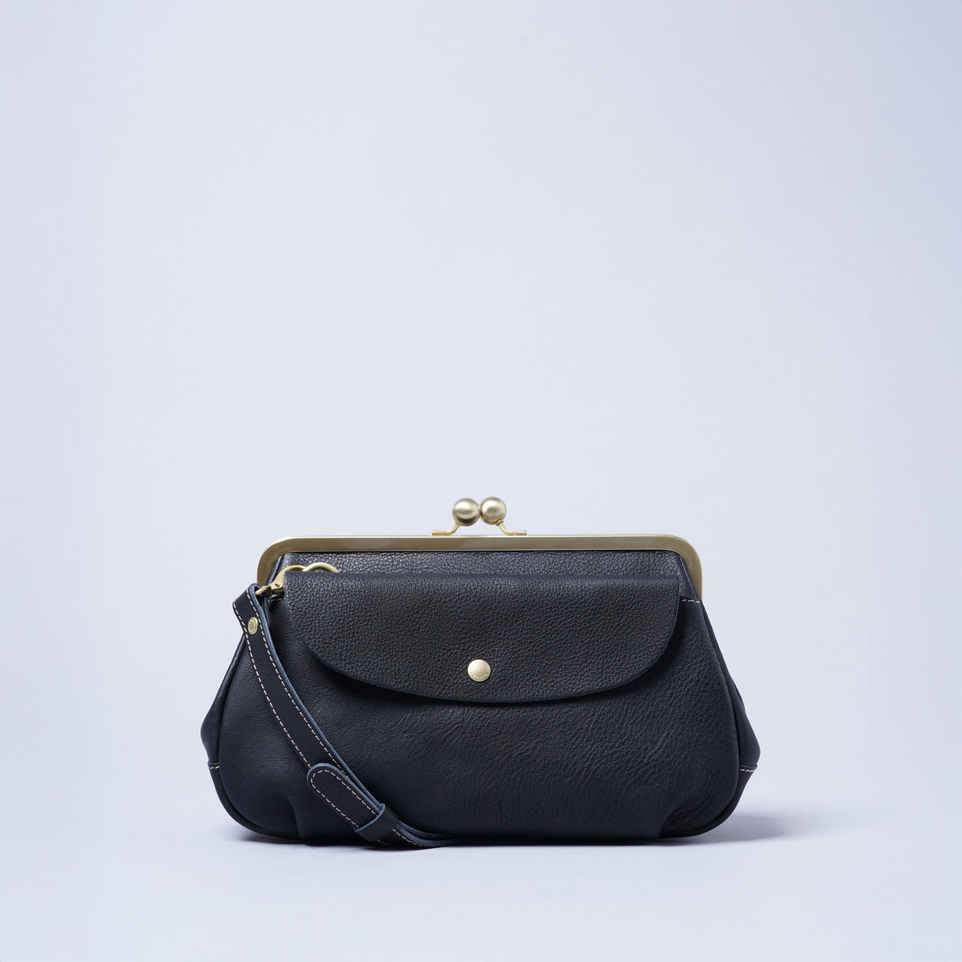 <kissora> Tommy Kiss Lock Tote Shoulder / BLK