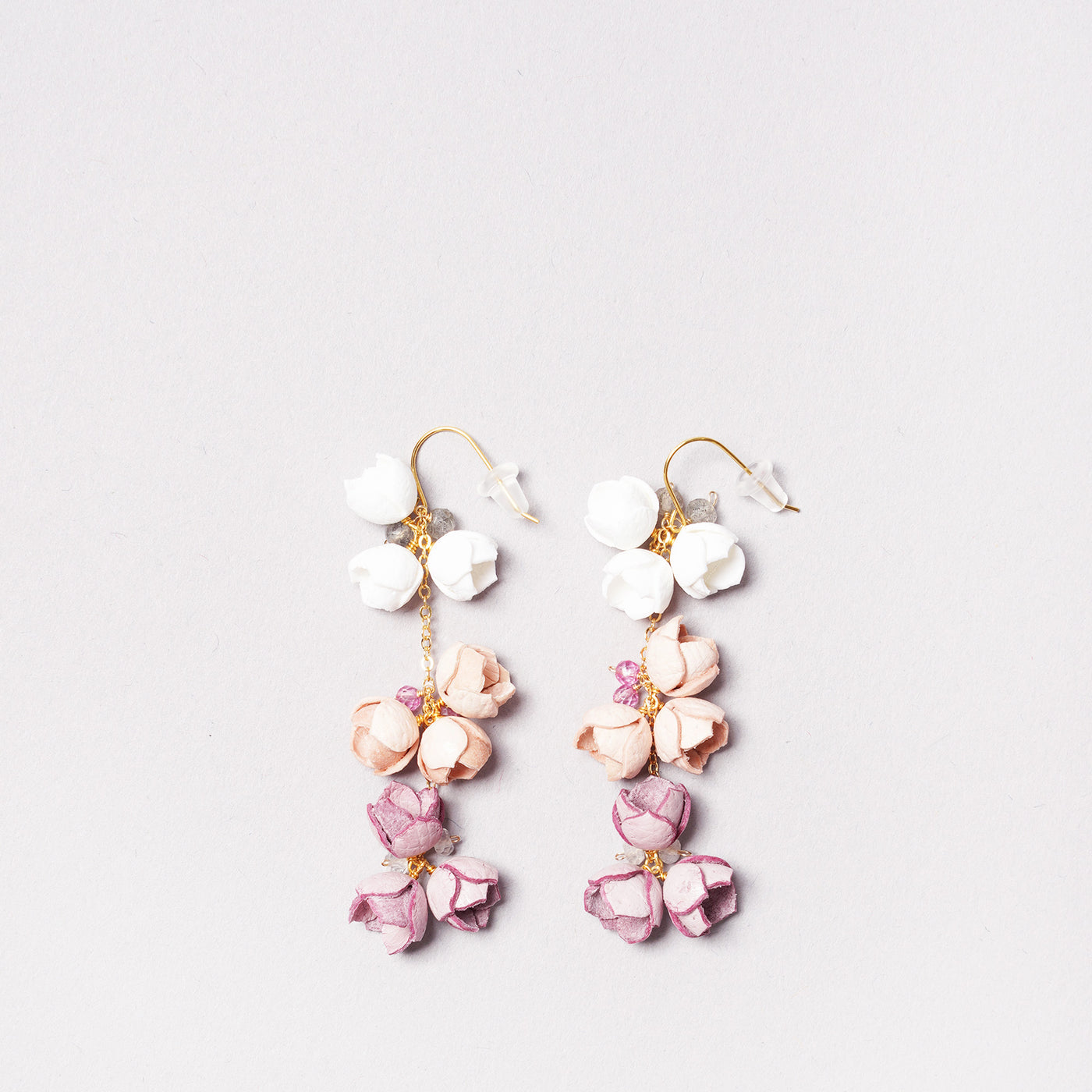 <Selieu> MIZUKI Earrings / White, Cherry Blossom and Smoky Pink