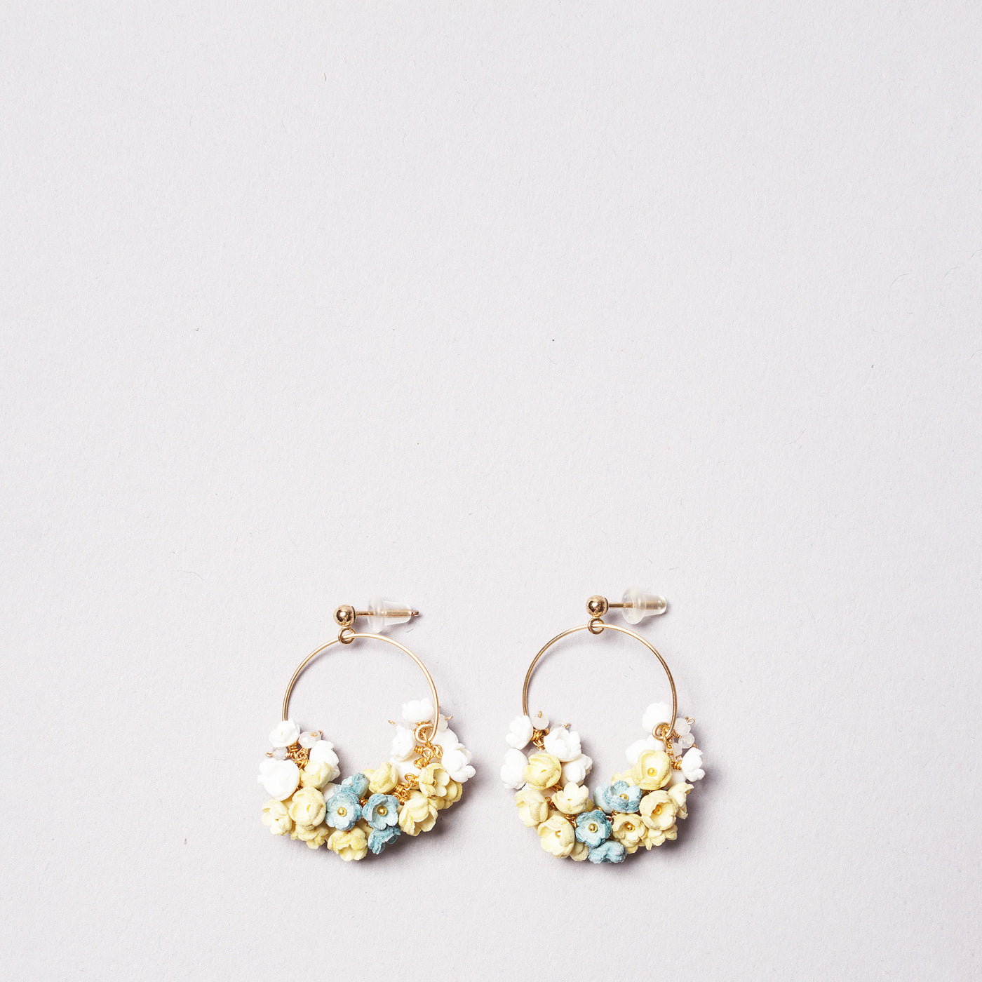 <Selieu>Mimosa Pierced Earrings, large/yellow, white and sky blue