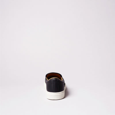 <TOSS> Lance Lance Slip-on Leather Sneaker / White